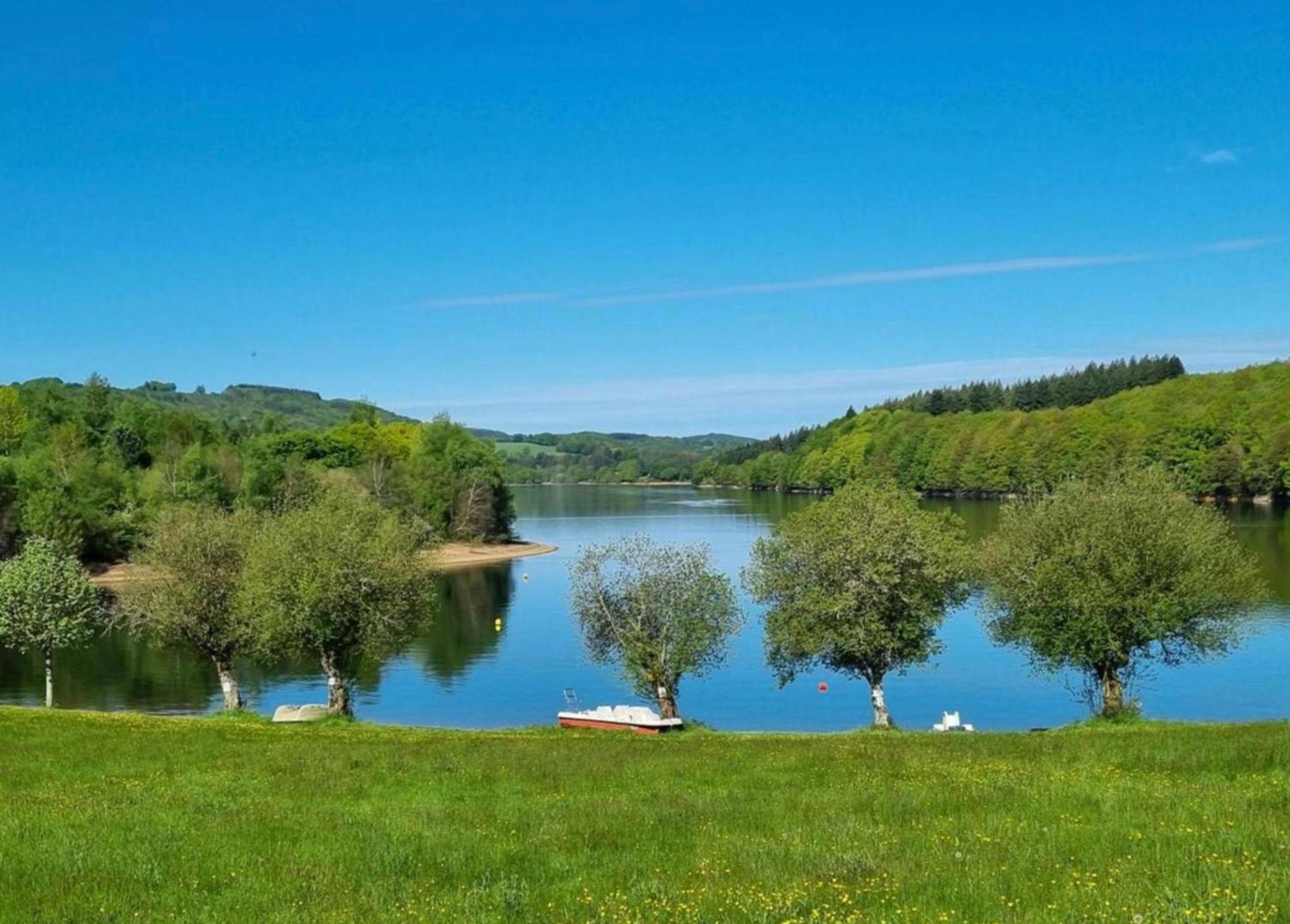 ホテル Les Tables Aux Vaches Raviege La Salvetat-sur-Agout エクステリア 写真
